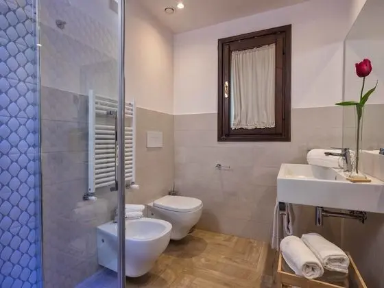 Standard Villa (double)