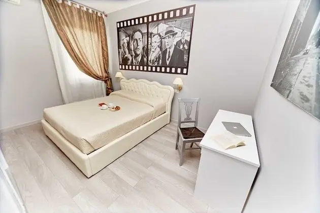 Deluxe Tek Büyük Yataklı Oda, 1 Büyük (Queen) Boy Yatak