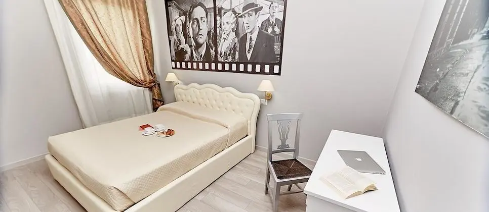 Deluxe Tek Büyük Yataklı Oda, 1 Büyük (Queen) Boy Yatak