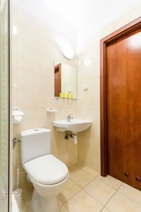 Standard Üç Kişilik Oda