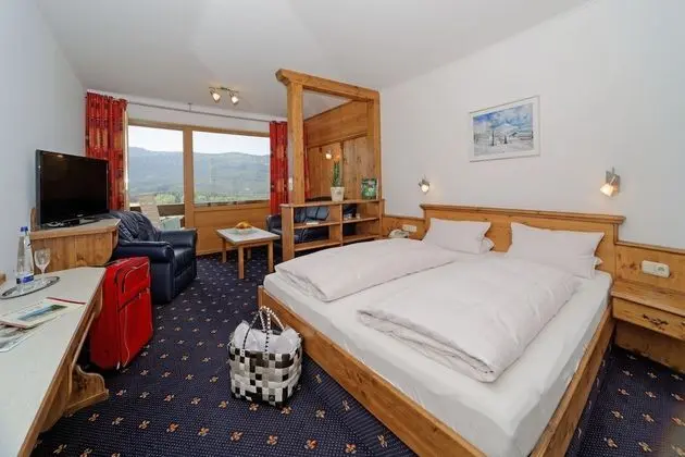 Tek Büyük Yataklı Oda, Balkon