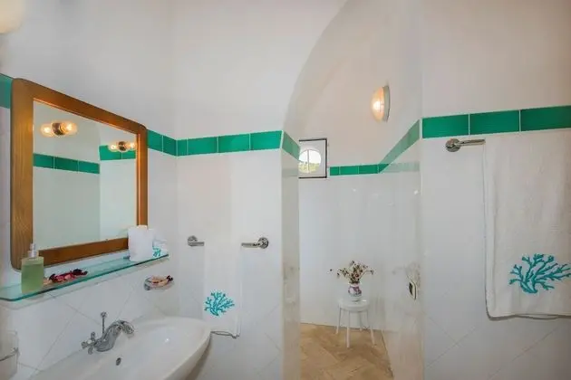 Deluxe Üç Kişilik Oda, Teras, Deniz Manzaralı