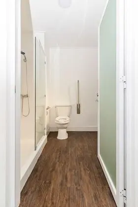 Deluxe Tek Büyük Yataklı Oda, 1 Çift Kişilik Yatak, Engellilere Uygun, Deniz Manzaralı