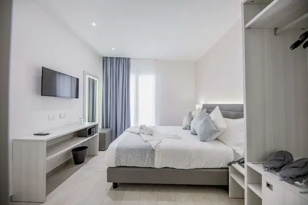 Classic Tek Büyük Yataklı Oda