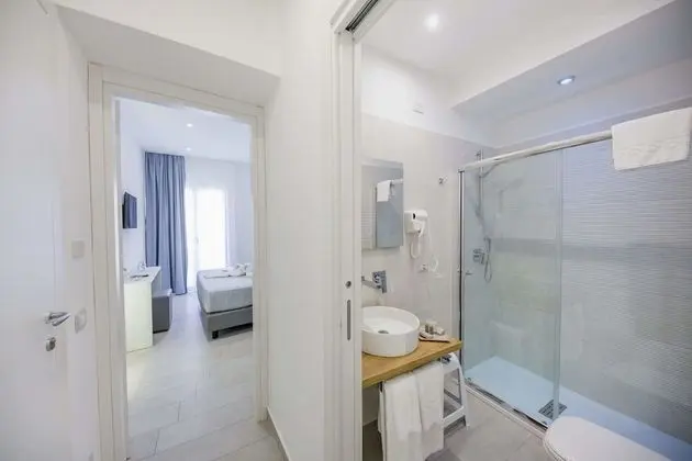 Classic Tek Büyük Yataklı Oda