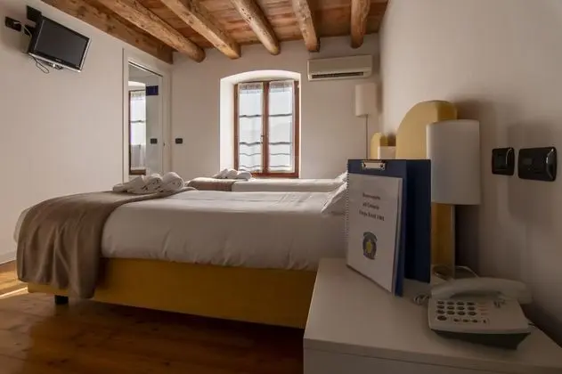 Tek Büyük veya İki Ayrı Yataklı Oda