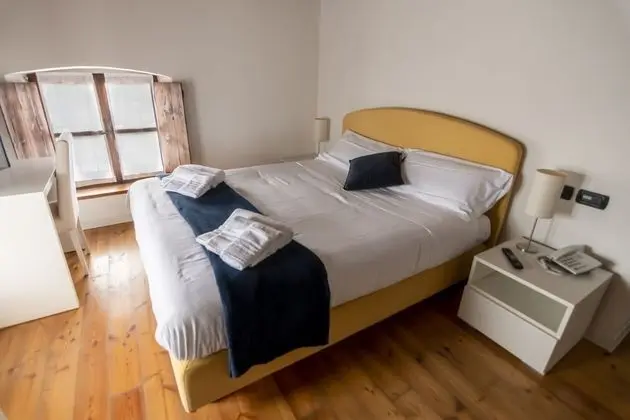 Tek Büyük Yataklı Oda