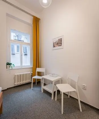 Basic Tek Kişilik Oda, 1 Tek Kişilik Yatak, Buzdolabı, Avlu Manzaralı