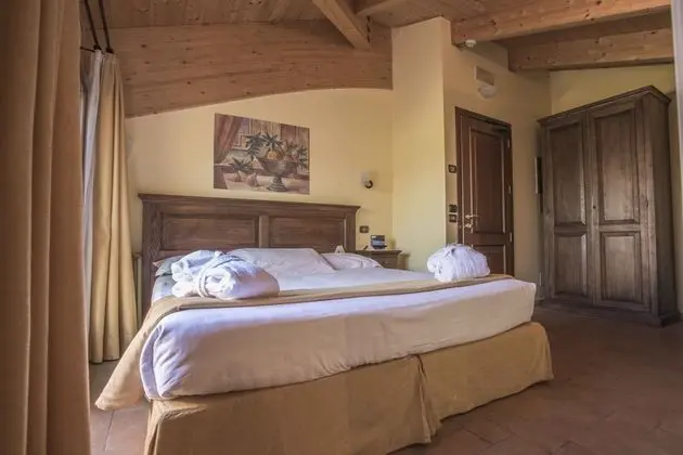 Deluxe Tek Büyük Yataklı Oda, Sıcak Su Küveti (Romantic)