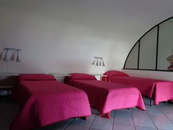 Ortak Ranzalı Oda, Sadece kadınlar için