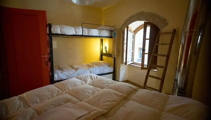 Standard Dört Kişilik Oda