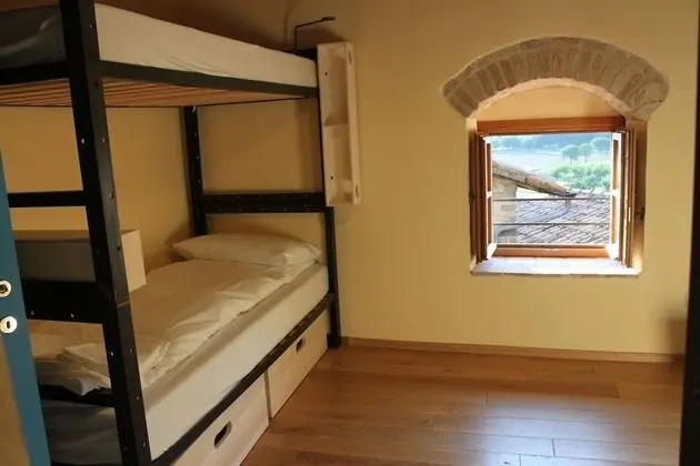 Standard Dört Kişilik Oda