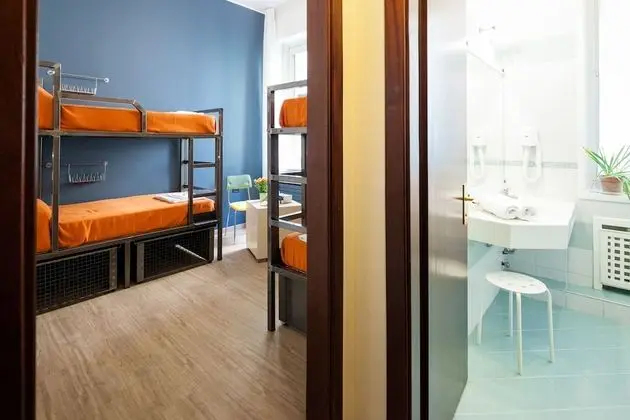 Ortak Ranzalı Oda, Sadece kadınlar için (5 people)