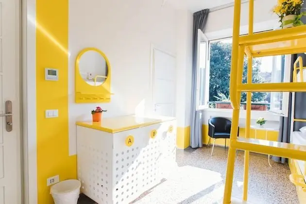 Ortak Ranzalı Oda, Sadece kadınlar için (6 pax)