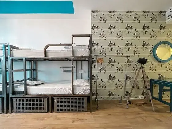 Ortak Ranzalı Oda, Karma Ranzalı Oda, Banyolu/Duşlu (8 people)