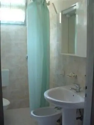 Üç Kişilik Oda, Özel Banyo