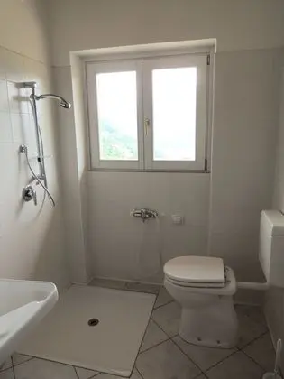 Standard Ortak Ranzalı Oda, Göl Manzaralı