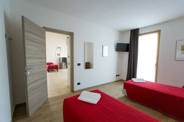 Dört Kişilik Oda, Birden Çok Yatak, Sigara İçilmez