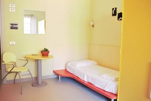 Economy Dört Kişilik Oda, Ortak Banyo (Cerussite)