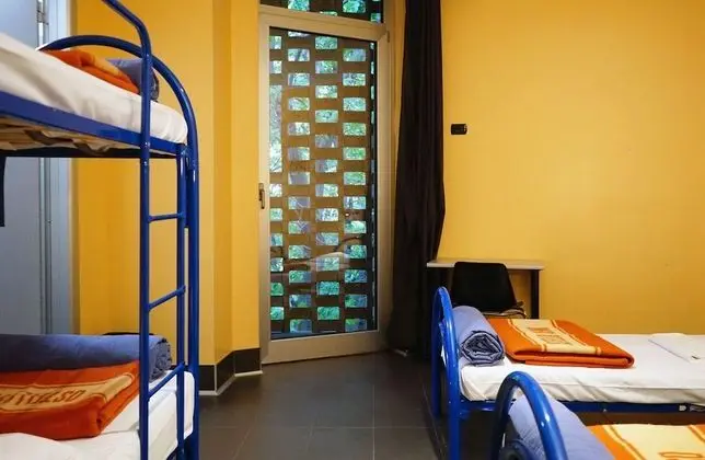 Deluxe Ortak Ranzalı Oda, Sadece kadınlar için, Banyolu/Duşlu
