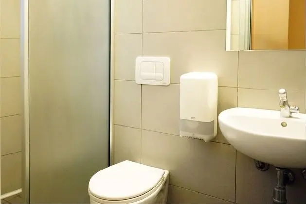 Deluxe Ortak Ranzalı Oda, Sadece kadınlar için, Banyolu/Duşlu