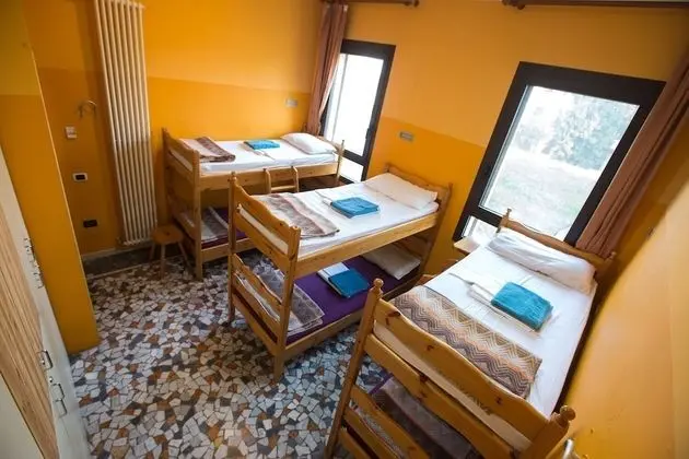 Basic Ortak Ranzalı Oda
