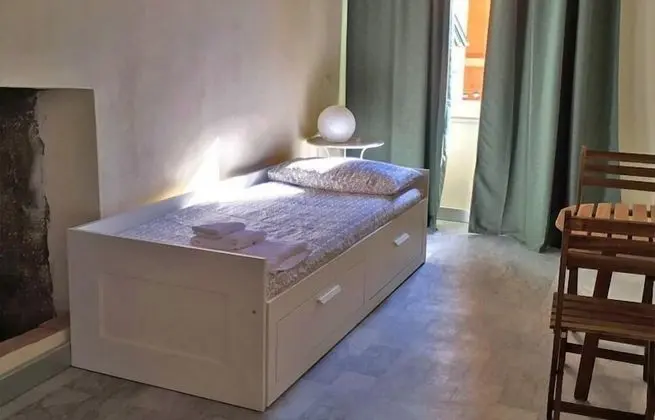 Tek Kişilik Oda, Ortak Banyo