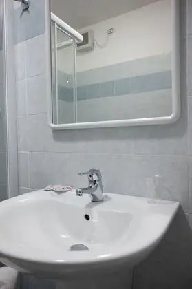 Basic İki Ayrı Yataklı Oda