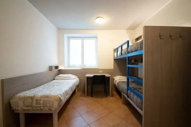 Basic Üç Kişilik Oda