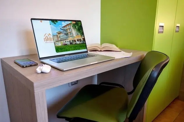 Basic Üç Kişilik Oda