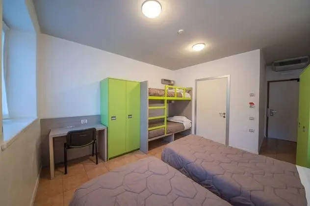 Family Dört Kişilik Oda