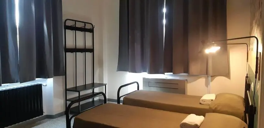 Tek Büyük veya İki Ayrı Yataklı Oda