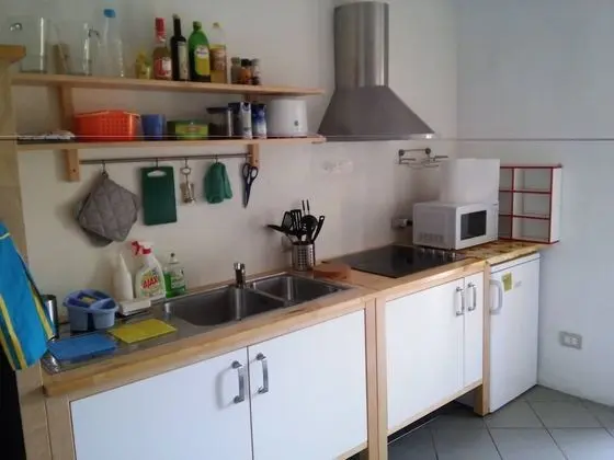 Tek Büyük Yataklı Oda, Ortak Banyo (Velina)