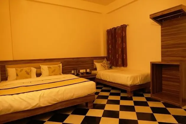 Deluxe Üç Kişilik Oda