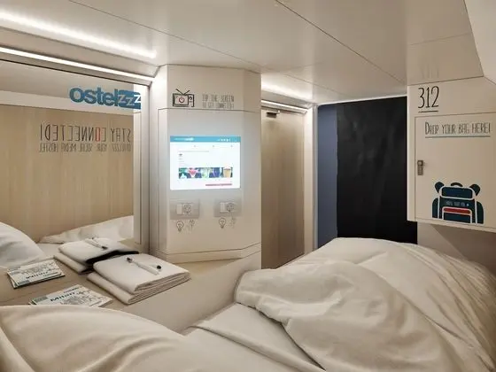 Dört Kişilik Oda, Banyolu/Duşlu (4 Capsule Deluxe)