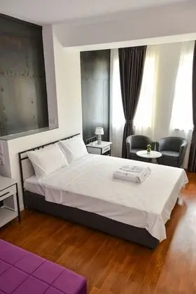 Basic Üç Kişilik Oda