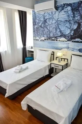 Economy Tek Büyük Yataklı Oda
