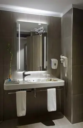 Standard Tek Büyük veya İki Ayrı Yataklı Oda