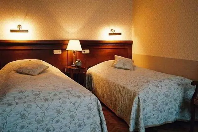 1 Çift Kişilik Veya 2 Tek Kişilik Yatak Standard