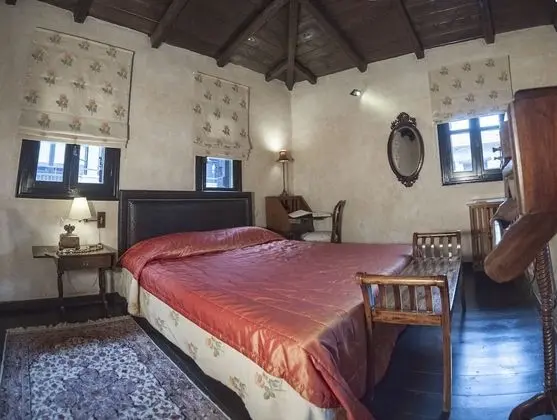 Deluxe Villa (1 bath)