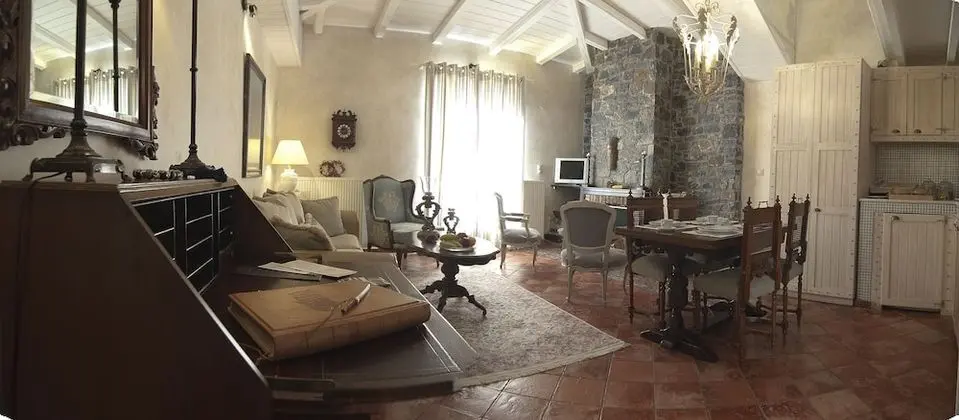 Deluxe Villa (1 bath)