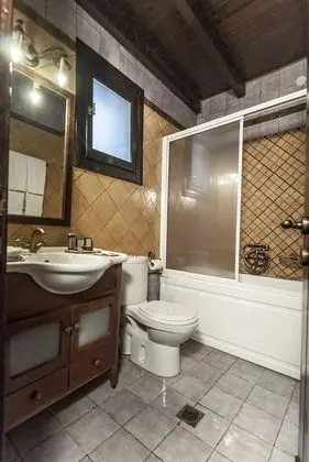 Deluxe Villa (1 bath)