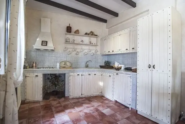 Deluxe Villa (3 space)