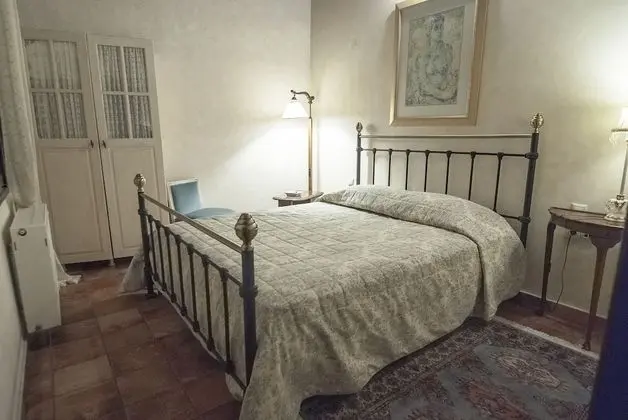 Deluxe Villa (3 space)