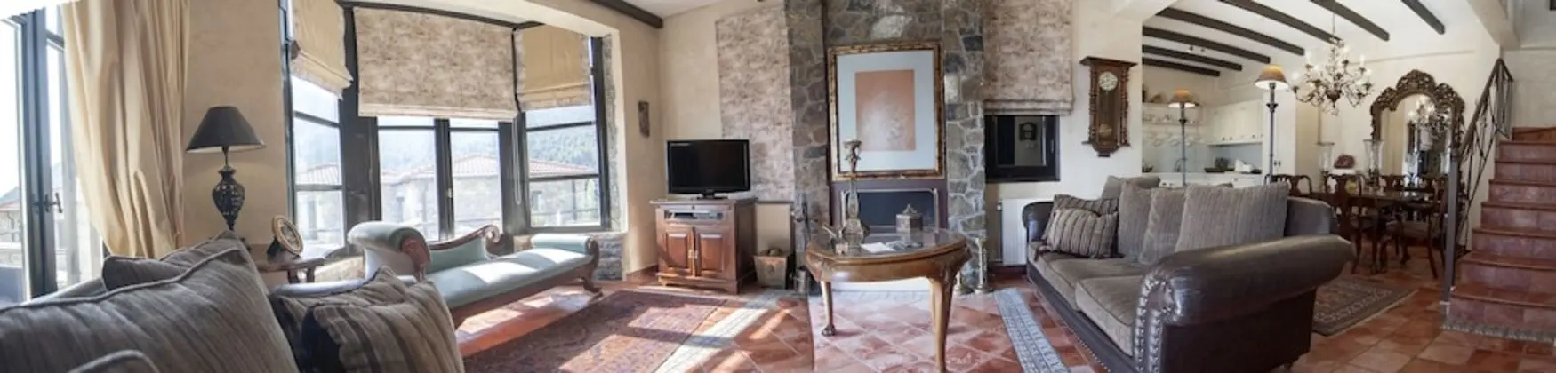 Deluxe Villa (3 space)