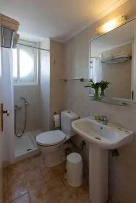 Deluxe Tek Büyük Yataklı Oda, Deniz Manzaralı