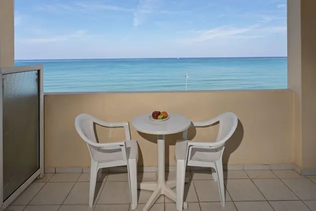 Stüdyo, Deniz Manzaralı
