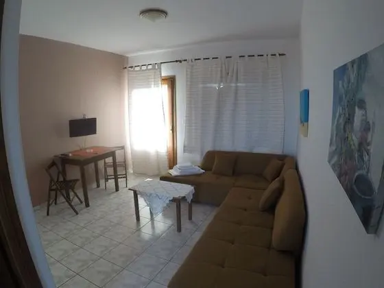 Deluxe Apart Daire, Bahçe Manzaralı