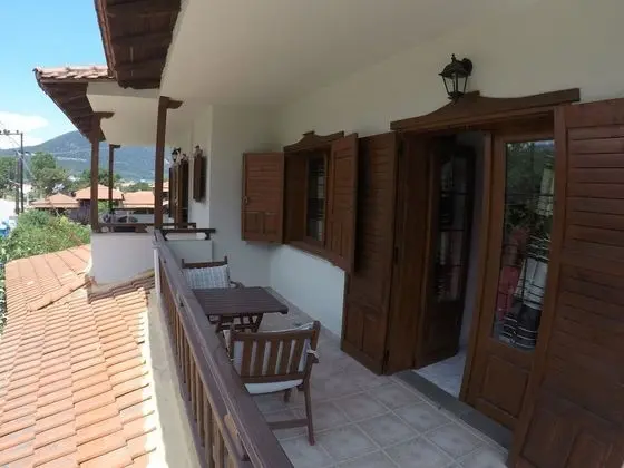 Deluxe Apart Daire, Bahçe Manzaralı