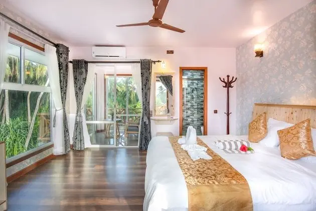 Comfort Tek Büyük veya İki Ayrı Yataklı Oda